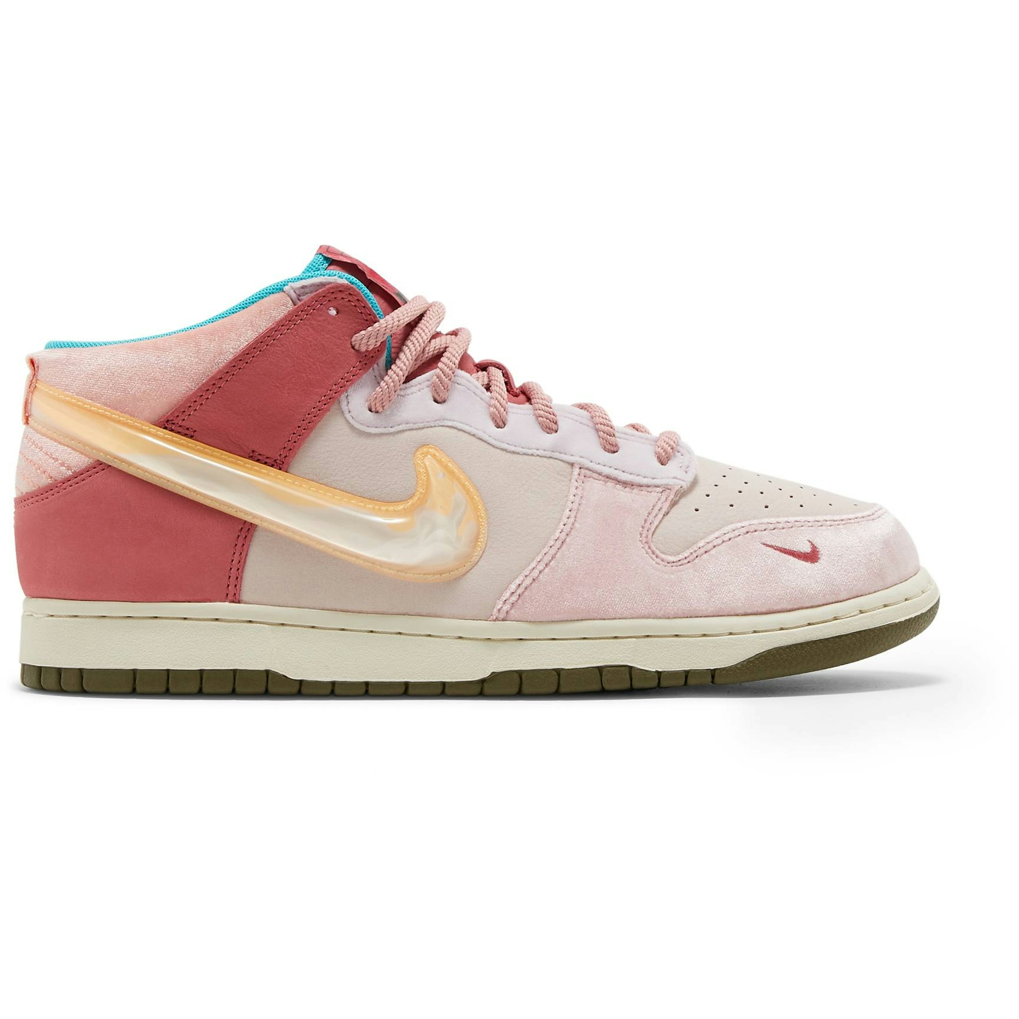 Social Status x Nike Dunk Mid Strawberry Milk DJ1173-600 Nicesnk